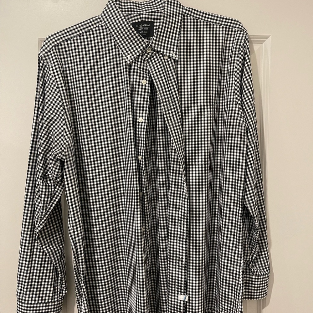 Nordstorm men’s button up t shirt